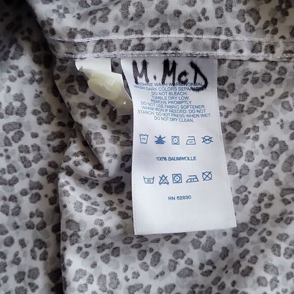 EUC No Iron Supima Lands' End women's half button down dress shirt, 8, cotton - Picture 8 of 9